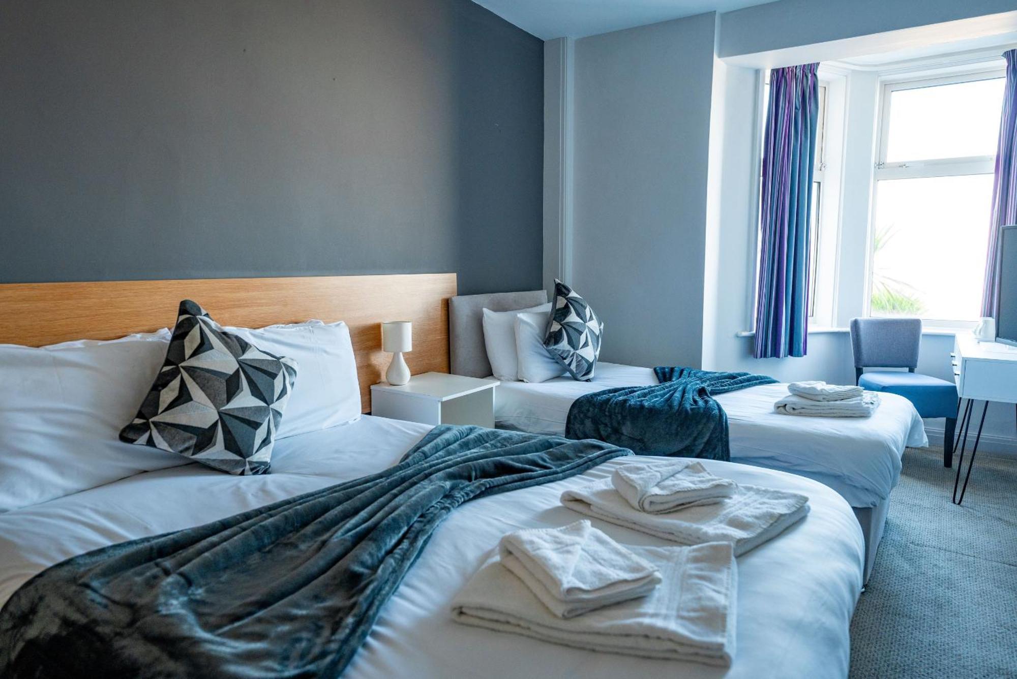 The Strathmore Hotel モアカム エクステリア 写真