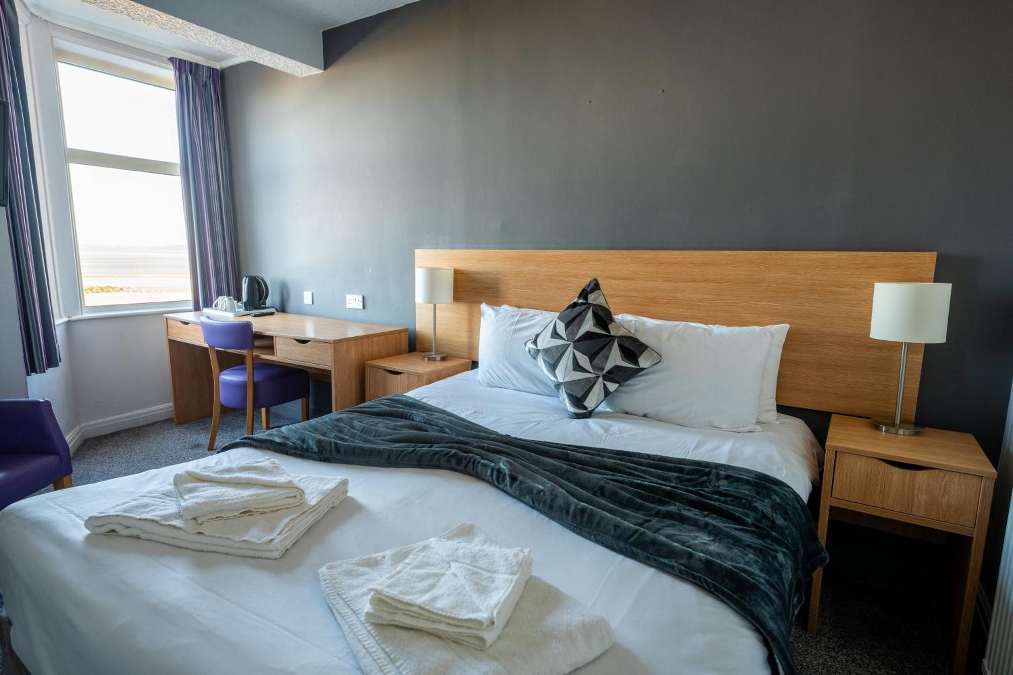 The Strathmore Hotel モアカム エクステリア 写真