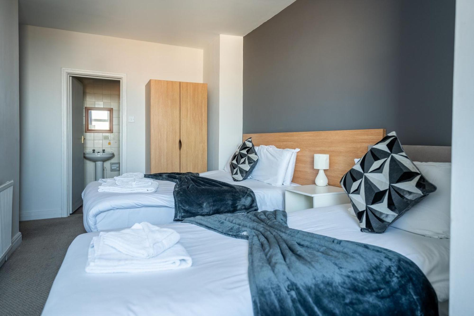The Strathmore Hotel モアカム エクステリア 写真